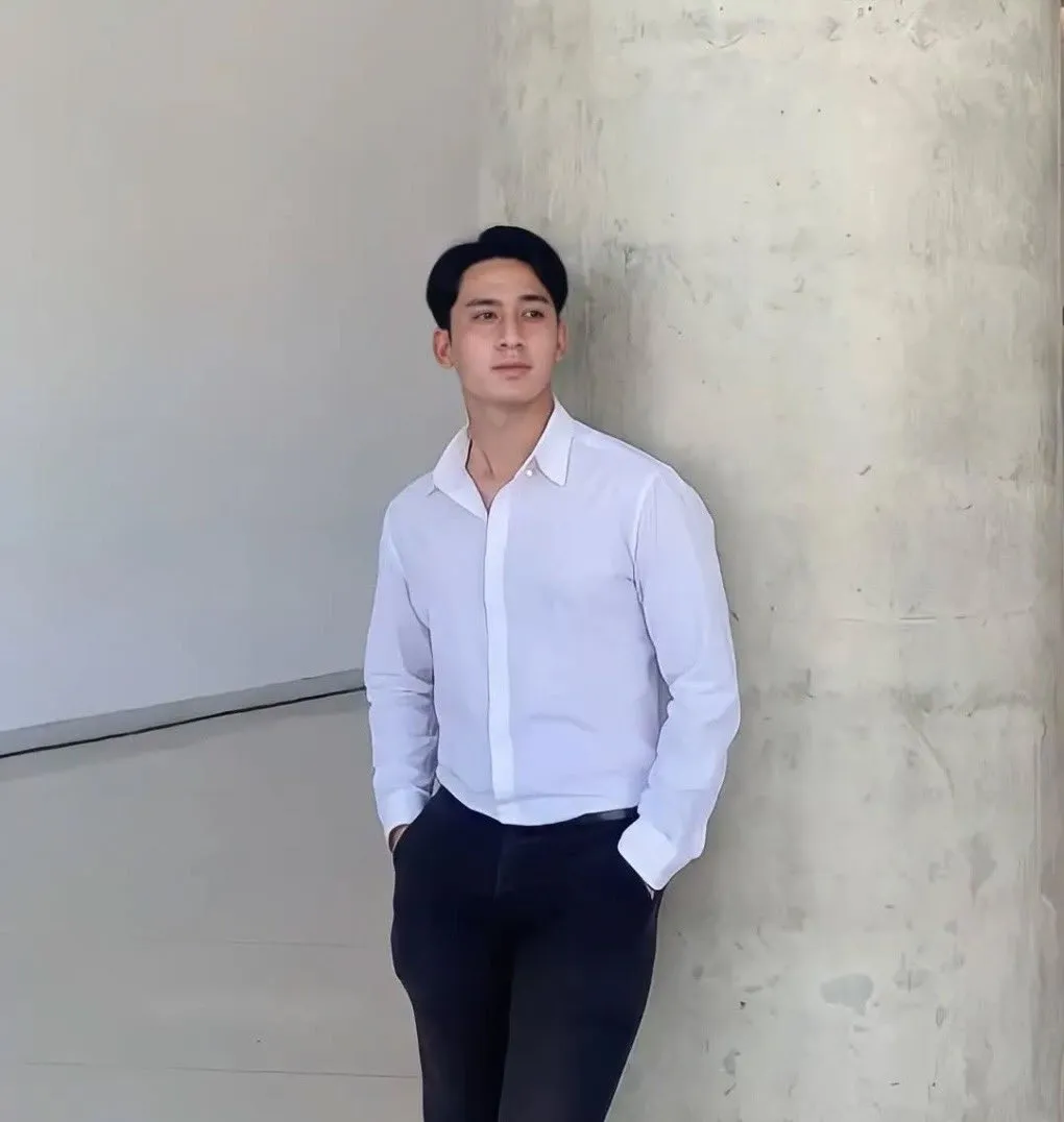 คุณสหรัฐ ธรรมโรจน์