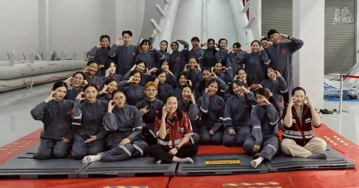School of Humanities and Tourism Management&nbsp;Opens "Logistics Transportation by Air" Experience at AirAsia Academy