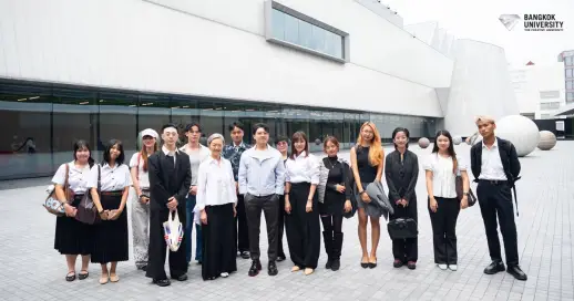 Bangkok University students took part in an Art Talk event at Dib Bangkok, gaining the opportunity to learn about and understand the world of contemporary art and culture through direct experience with professionals in the field — including arts and culture organization executives, artists, curators, and architects — while learning about the role of organizations and networks that help drive the international art scene. The event was divided into two sessions: the Exclusive Art Talk with Dib Bangkok and CHANEL Culture Fund in the morning, and Project 147: Archeogaming — Curators' Conversation with the Artist Nawin Nuthong in the afternoon.