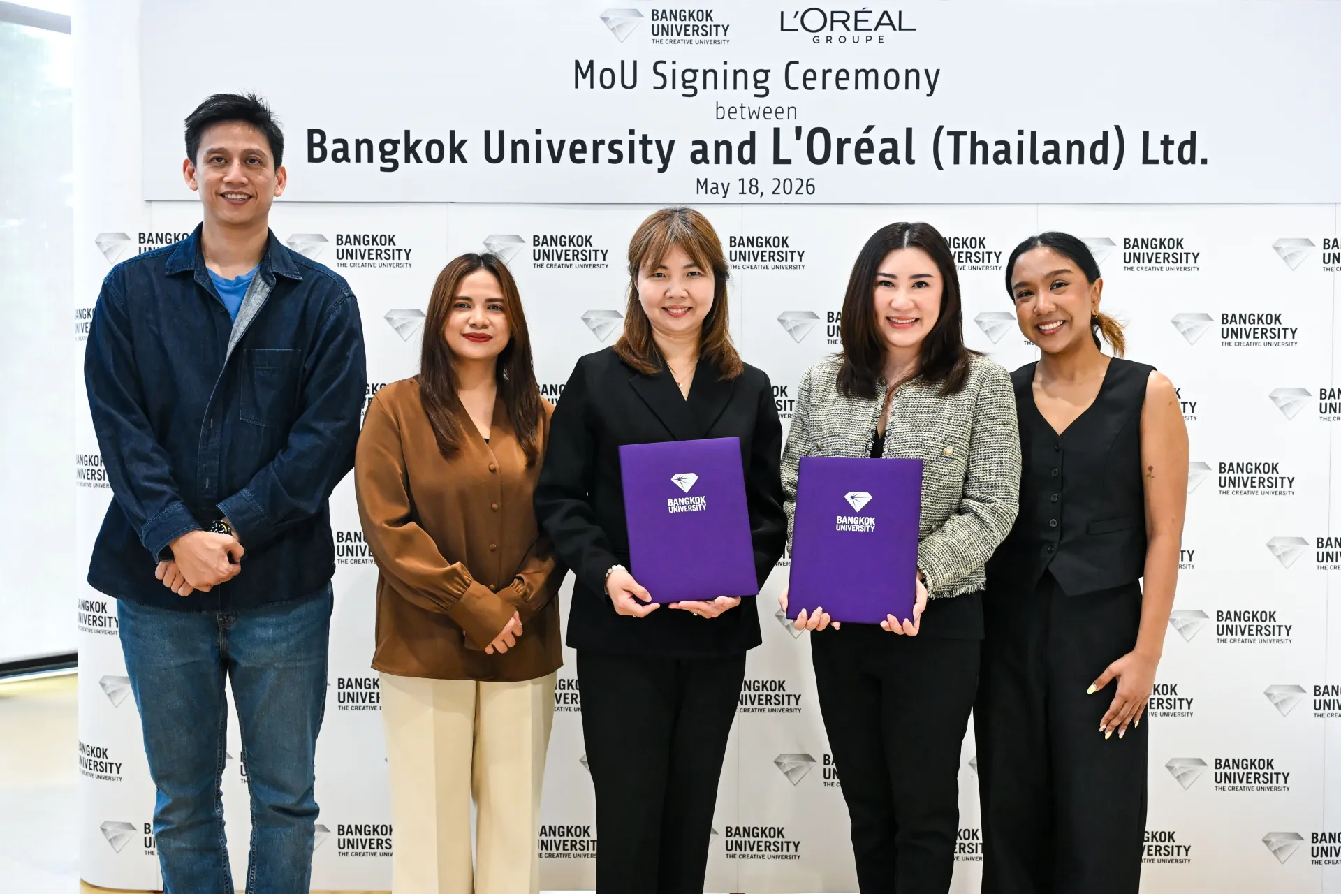 Bangkok University is honored to officially sign the Memorandum of Understanding (MoU) with L’Oréal (Thailand) Ltd.