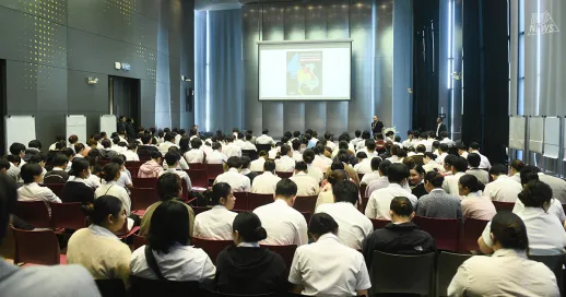 <p>BUHTM Organizes "Critical Thinking &amp; Collaboration" Activity to Prepare Students for the Aviation Industry in the Disruption Era</p>