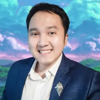 คุณพงศธร เกียรติเจริญพร