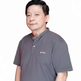 คุณปิยะ ตั้งสิทธิชัย